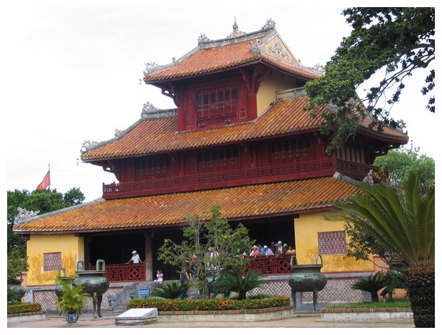 Hall of the Mandarins - Hue