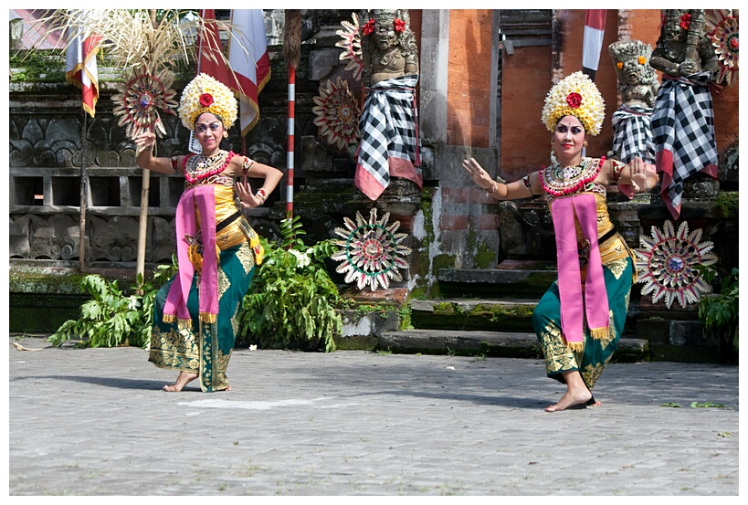 Balinese Dancers