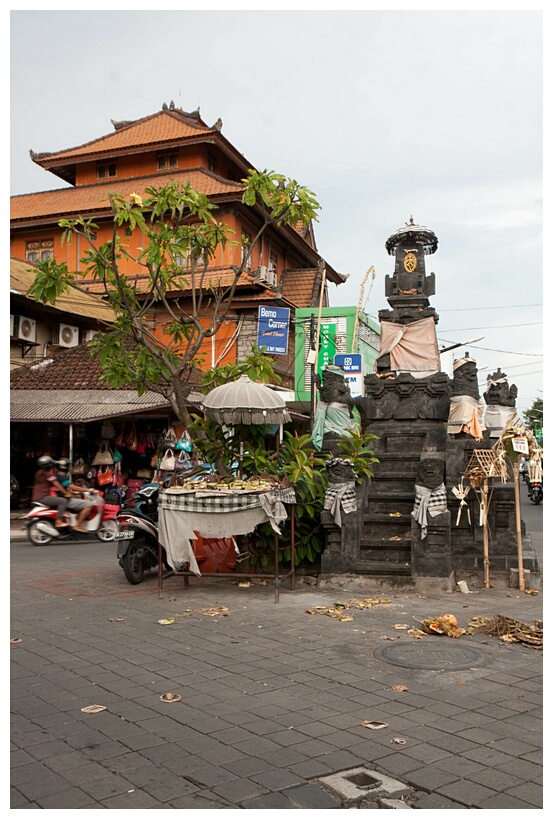 Kuta Crossroad