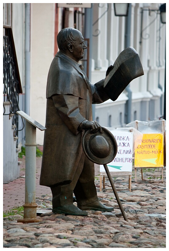 Statue of J.V. Jannsen