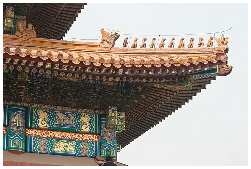Imperial Roof Decoration