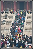 Tourist Crowds