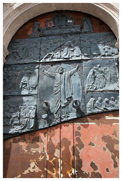 Puerta de la Iglesia del Salvador