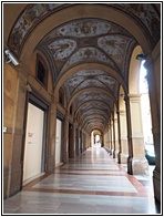 Porticoes of Piazza Cavour
