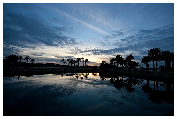 Anochece en el Muelle de las Carabelas