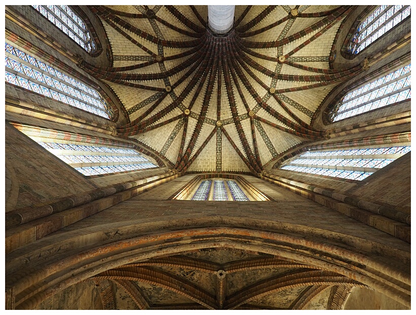 Vaulting Roof