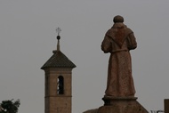 Franciscano y Campanario
