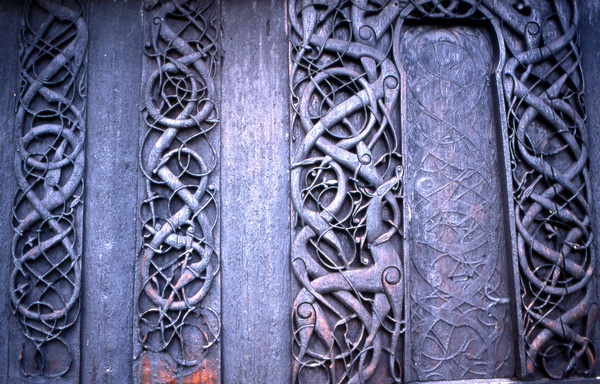 Urnes Carvings