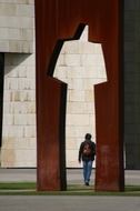Escultura en la Ra de Bilbao