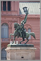 Estatua Manuel Belgrano
