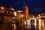 Noche lluviosa en Cusco