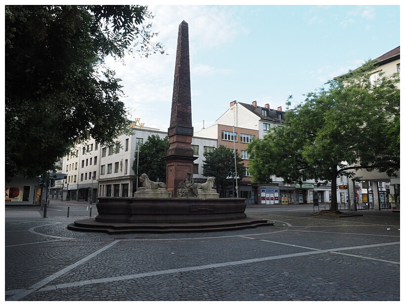 Neubrunnenplatz