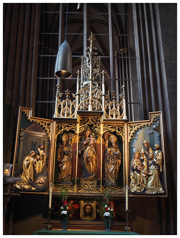 Ghotic Altarpiece