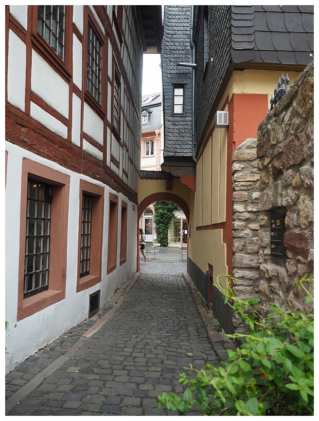 Old Town Alley