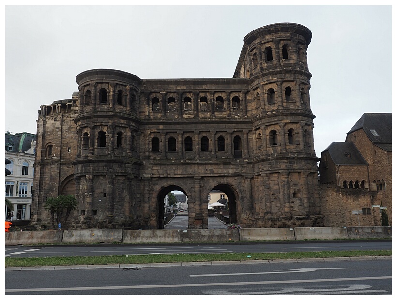 Porta Nigra