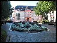 Schillerplatz