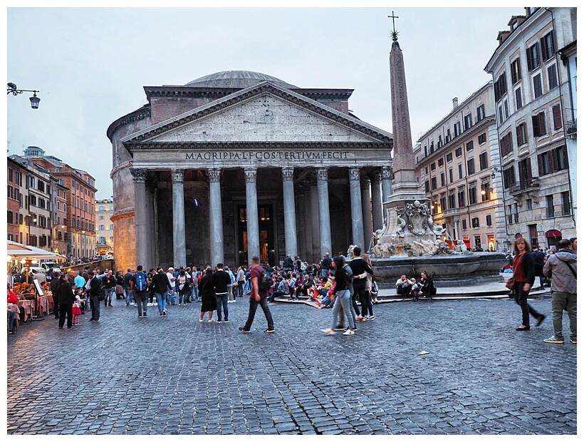 Piazza della Rotonda