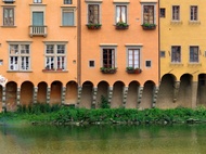 Casas sobre el Arno