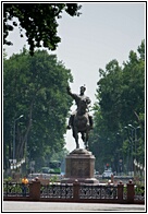 Amir Timur Statue
