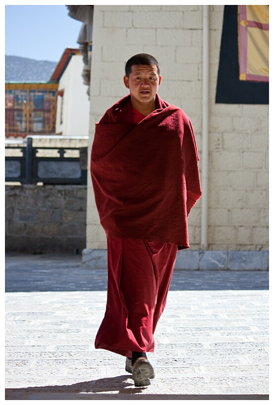 Lama Monk