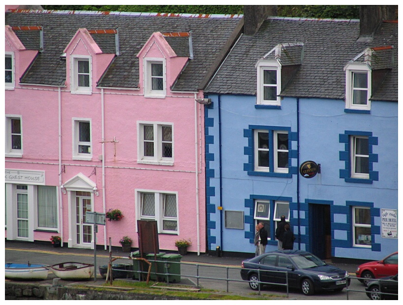 Portree houses