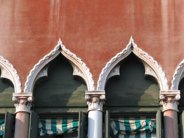 Gotic Windows