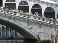 Tourists crossing Rialto