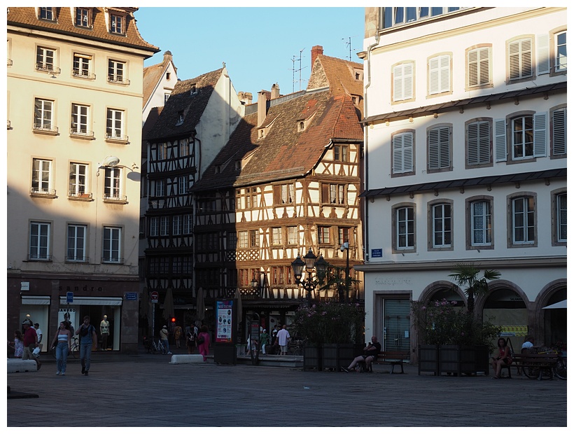 Place de la Cathdrale