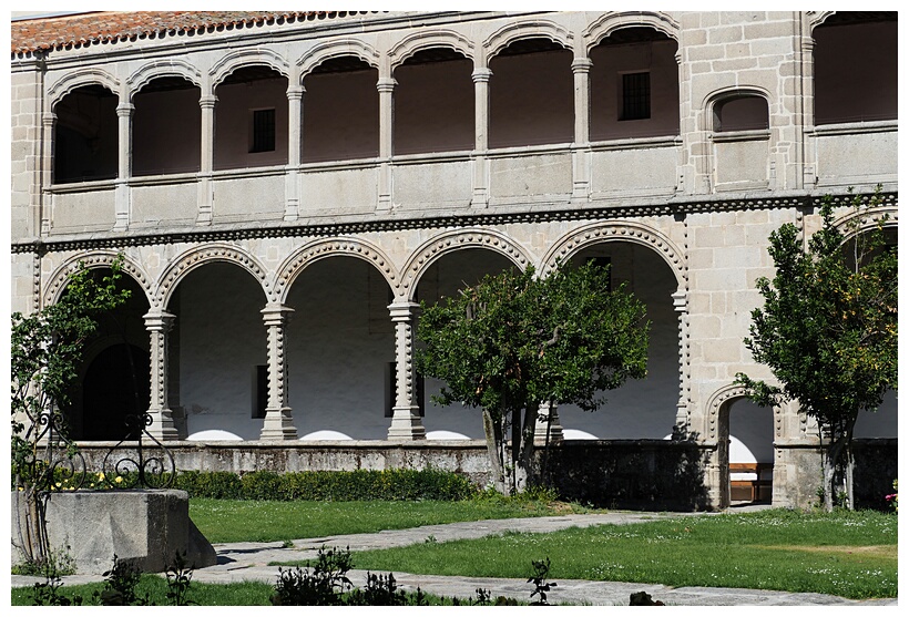 Claustro de los Reyes