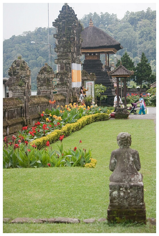 Lake Bratan Garden