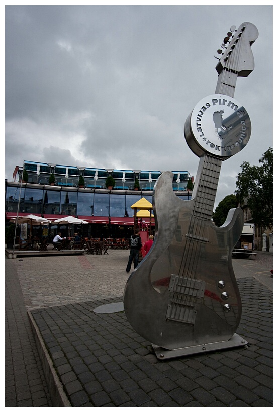 Big Guitar