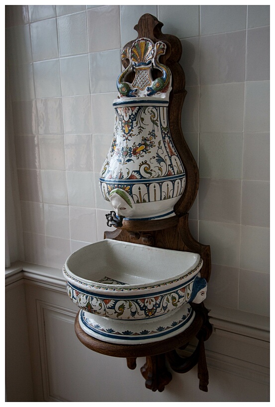 Washbasin