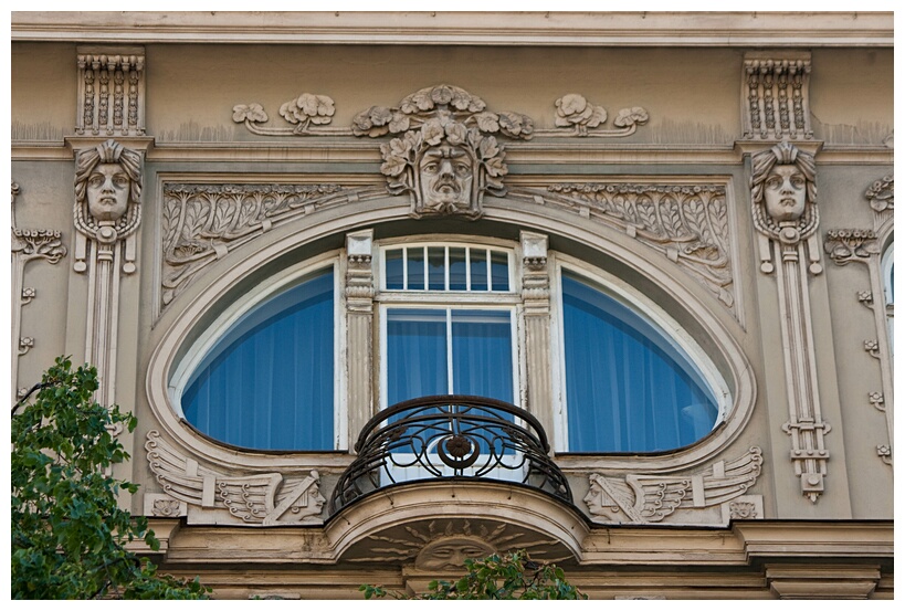 Central Balcony