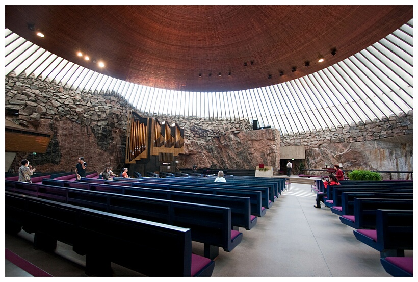 Temppeliaukio Church