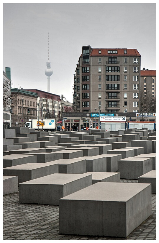 Holocaust Memorial