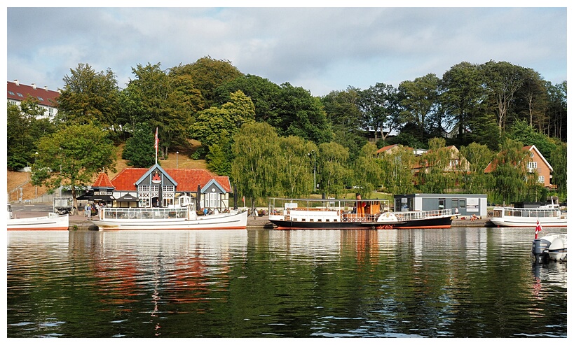 Paddle Steamer