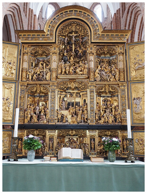 Altarpiece