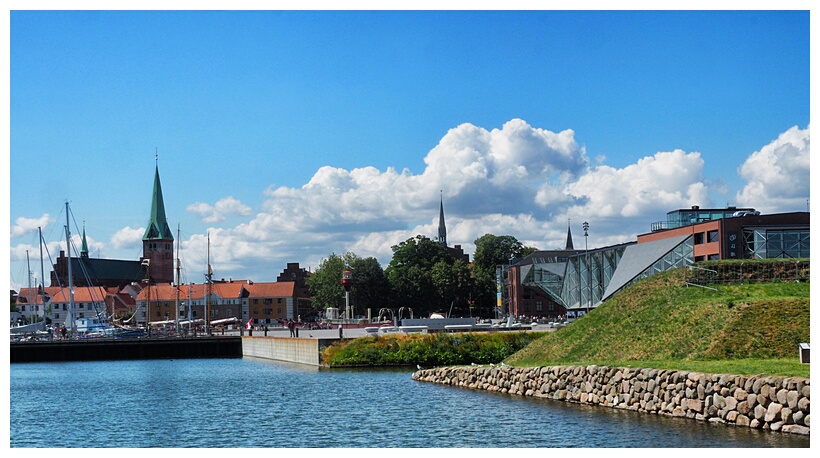 Helsingr Port