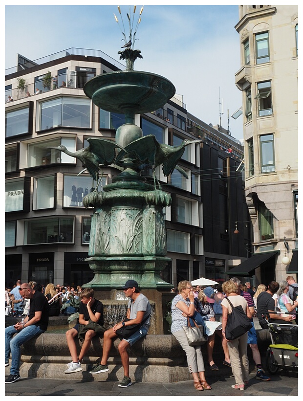 The Stork Fountain