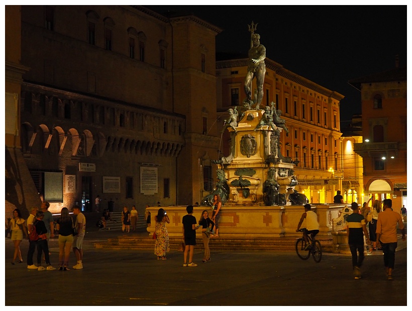 Piazza dei Nettuno