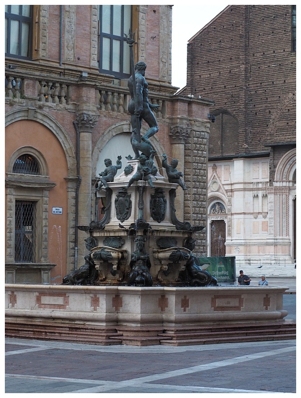 Statue of Neptune