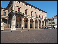 Piazza Cavour