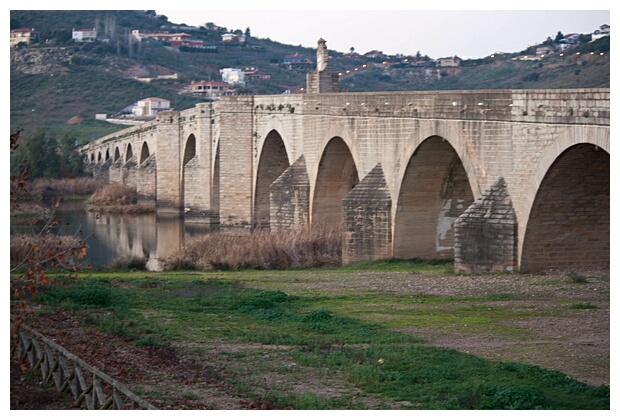 Puente de los Austrias