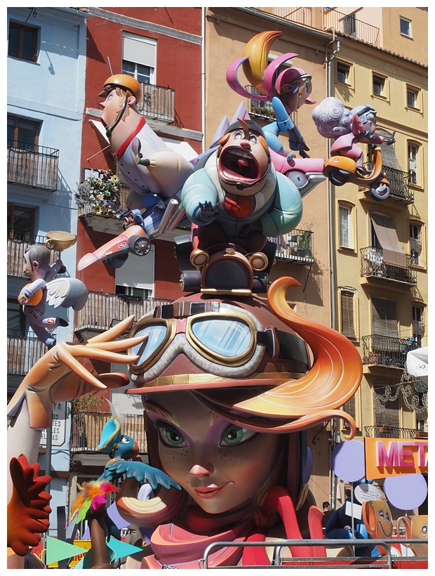 Falla Plaza Doctor Collado