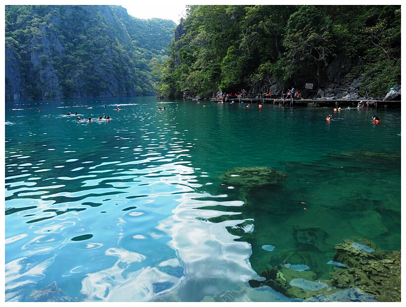 Kayangan Lake