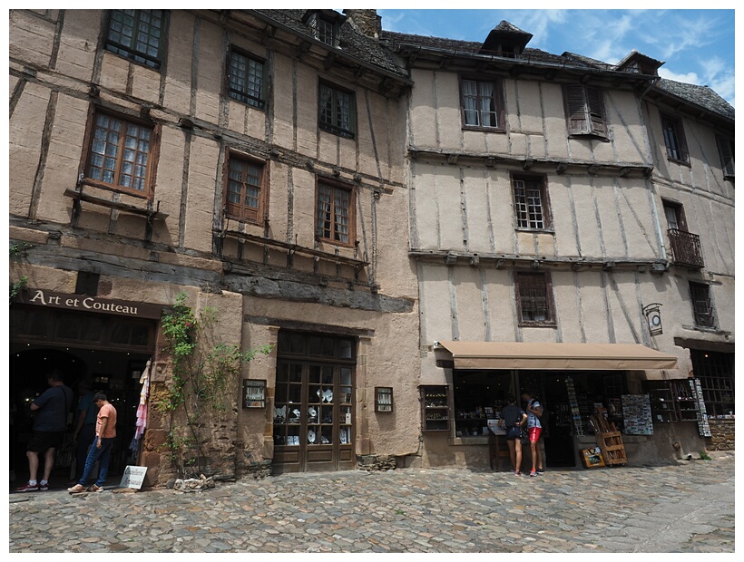 Conques