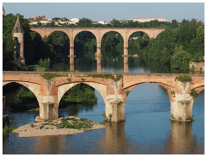 Albi Bridges