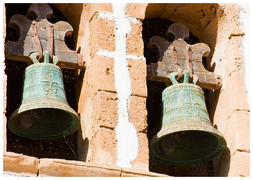 Campanas de La Oliva