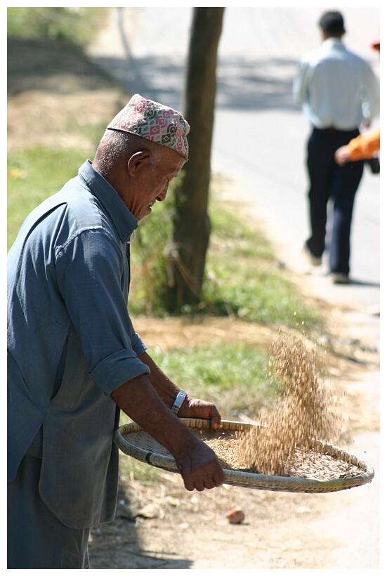 Filtering the rice