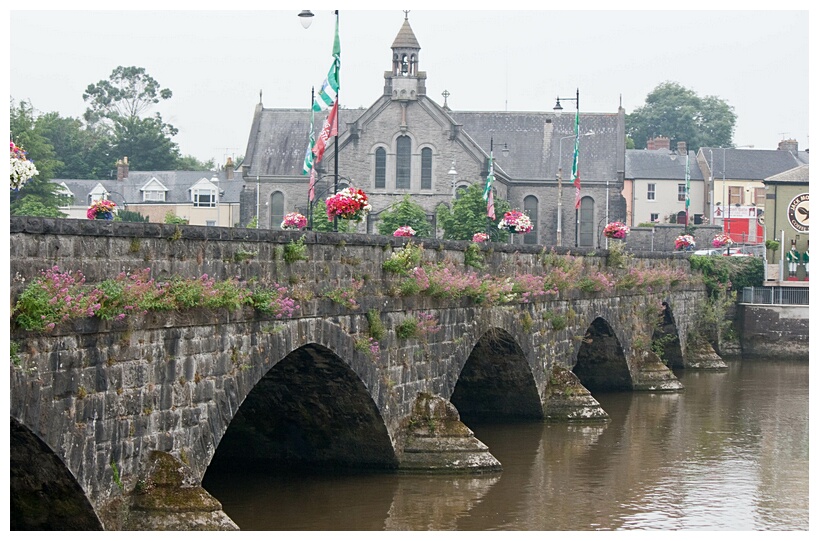 Thomond Bridge